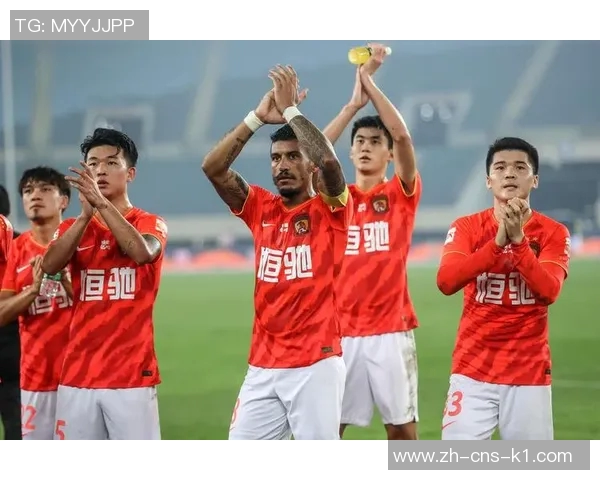 恒大与上港对决前瞻分析及赛果预测，谁能在关键战役中胜出